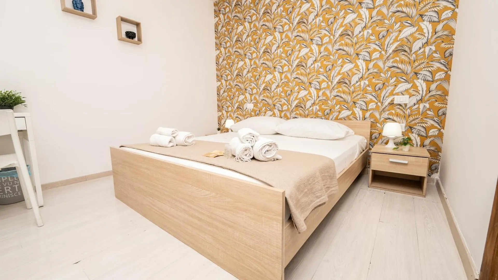 פלרמו Central Room 128L